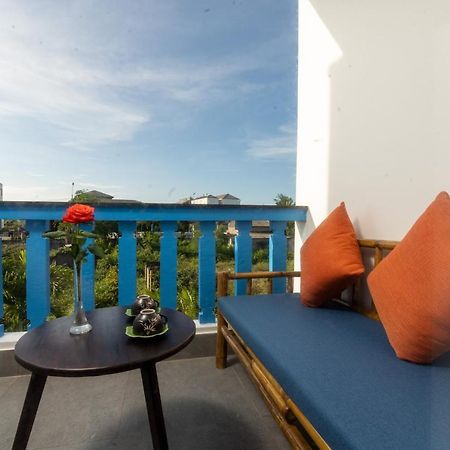 Local Beach Front Villas Tan Thanh Exterior foto