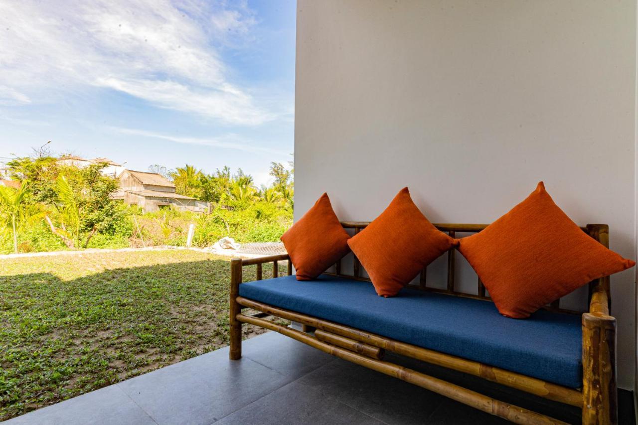 Local Beach Front Villas Tan Thanh Exterior foto
